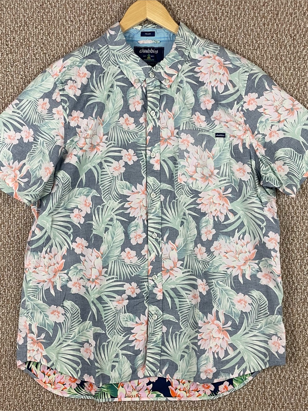 Chubbies Shirt Men’s XL Hawaiian Floral Button Down Shirt Sleeve Beach T726